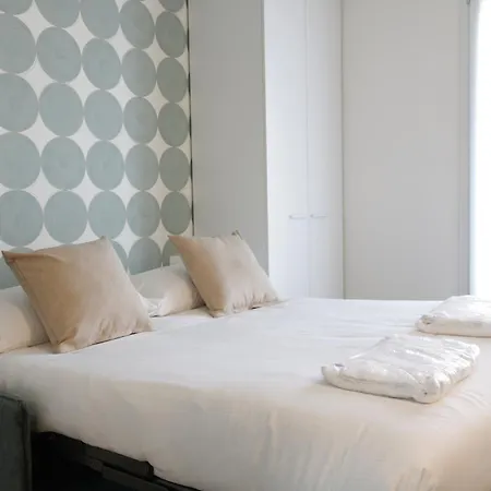 Apartment Gonin 58 Milan